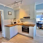 Hamnoya Bridge Panorama Holiday home Reine