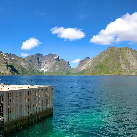 Hamnoya Bridge Panorama Reine