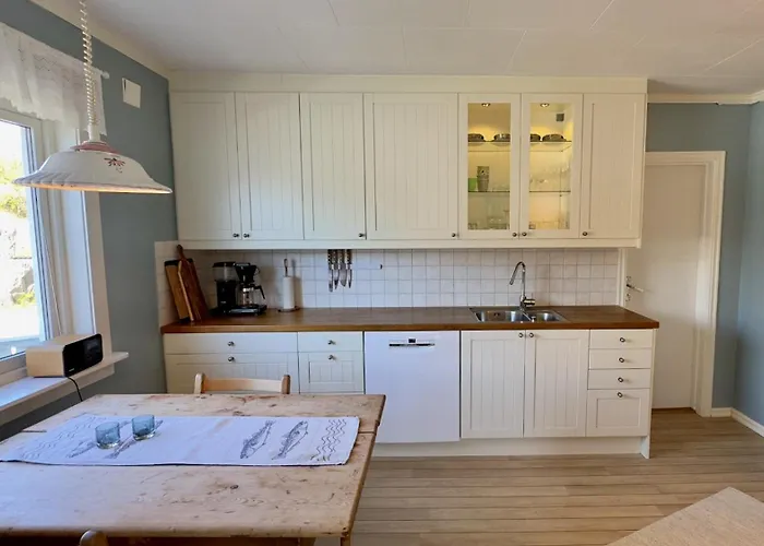 Semesterbostad Hamnoya Bridge Panorama Reine