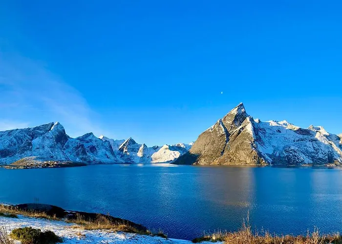 Hamnoya Bridge Panorama *