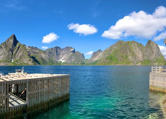 Hamnoya Bridge Panorama Reine