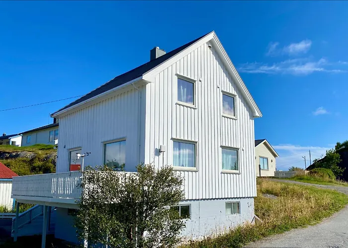 Hamnoya Bridge Panorama *